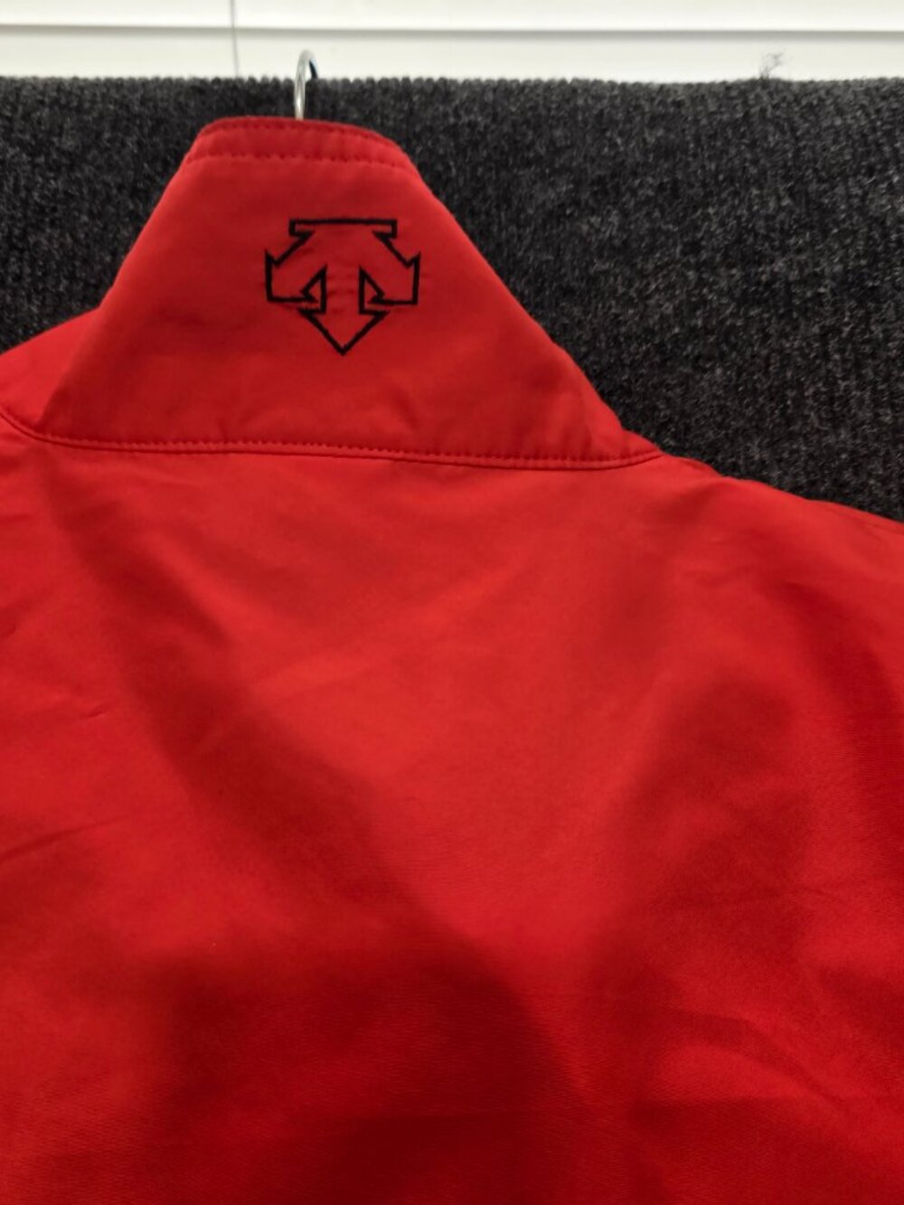 Descente Men’s 2‑in‑1 Jacket Vest Red Zip‑Off Sleeves Mesh Lined Athletic - Picture 14 of 15